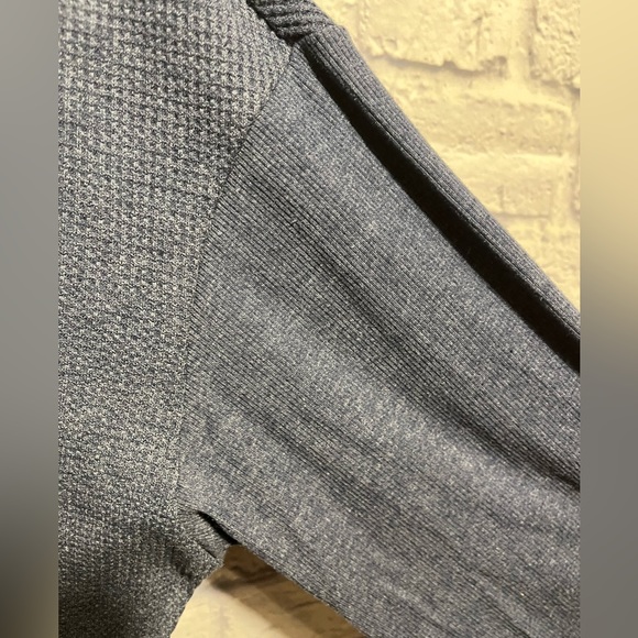 NWOT Twenty Montreal Everest Thermal Asymmetric Top Large - Picture 6 of 9